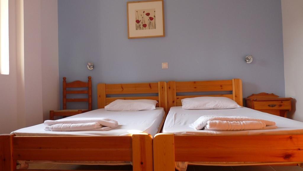 Nikolaki Rooms Порто-Рафти Экстерьер фото